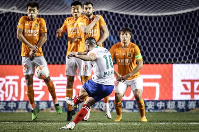 亚冠-辽篮43分惨败阿尔利雅得 刘雁宇21分6板